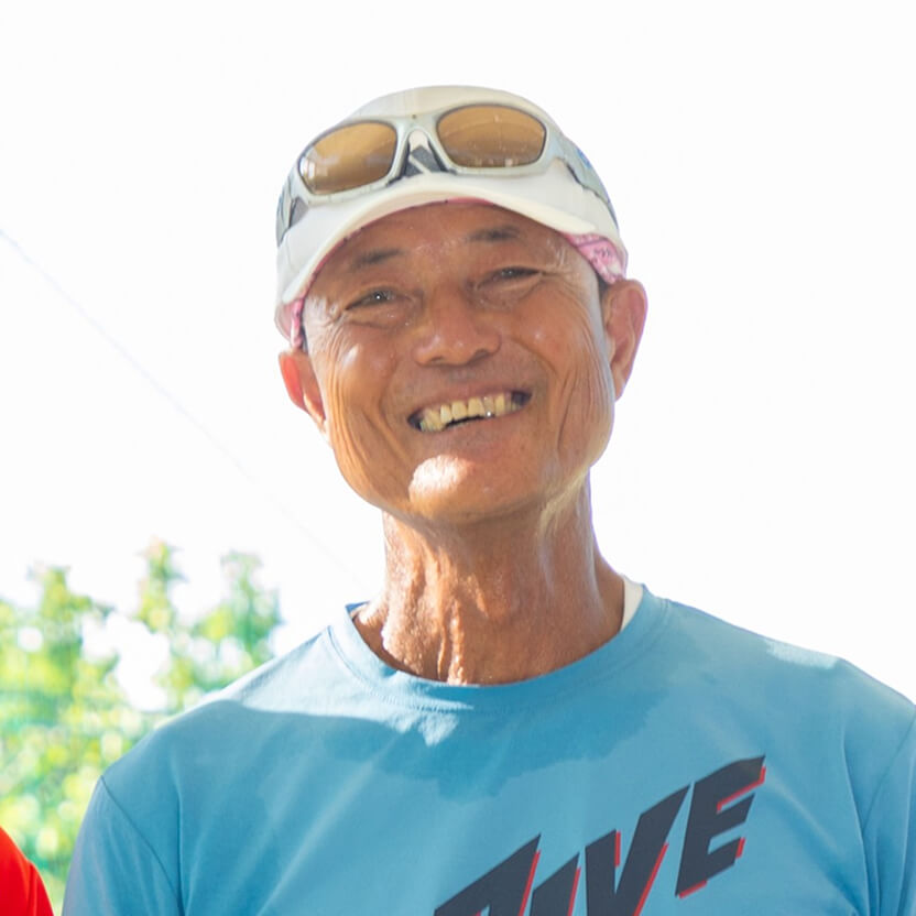 理事長 束田伸彦